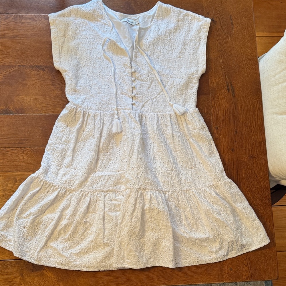 Vineyard Vines White Textured Eyelet Dress XS